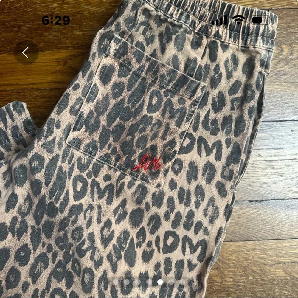 Leopard Print Wide Leg Pants - Picture 6 of 7